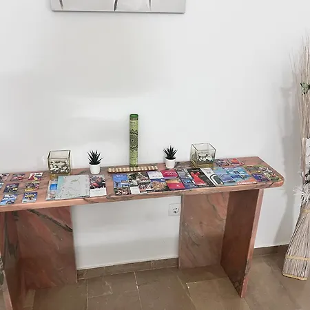 アパート El Faro Vacaciones En *